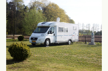 Bed en Stal Recreatieoord Hippique Camper VMP132